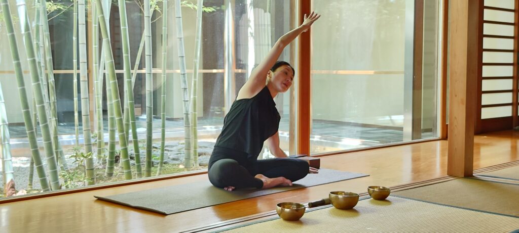 ヨガとお茶を楽しむ時間